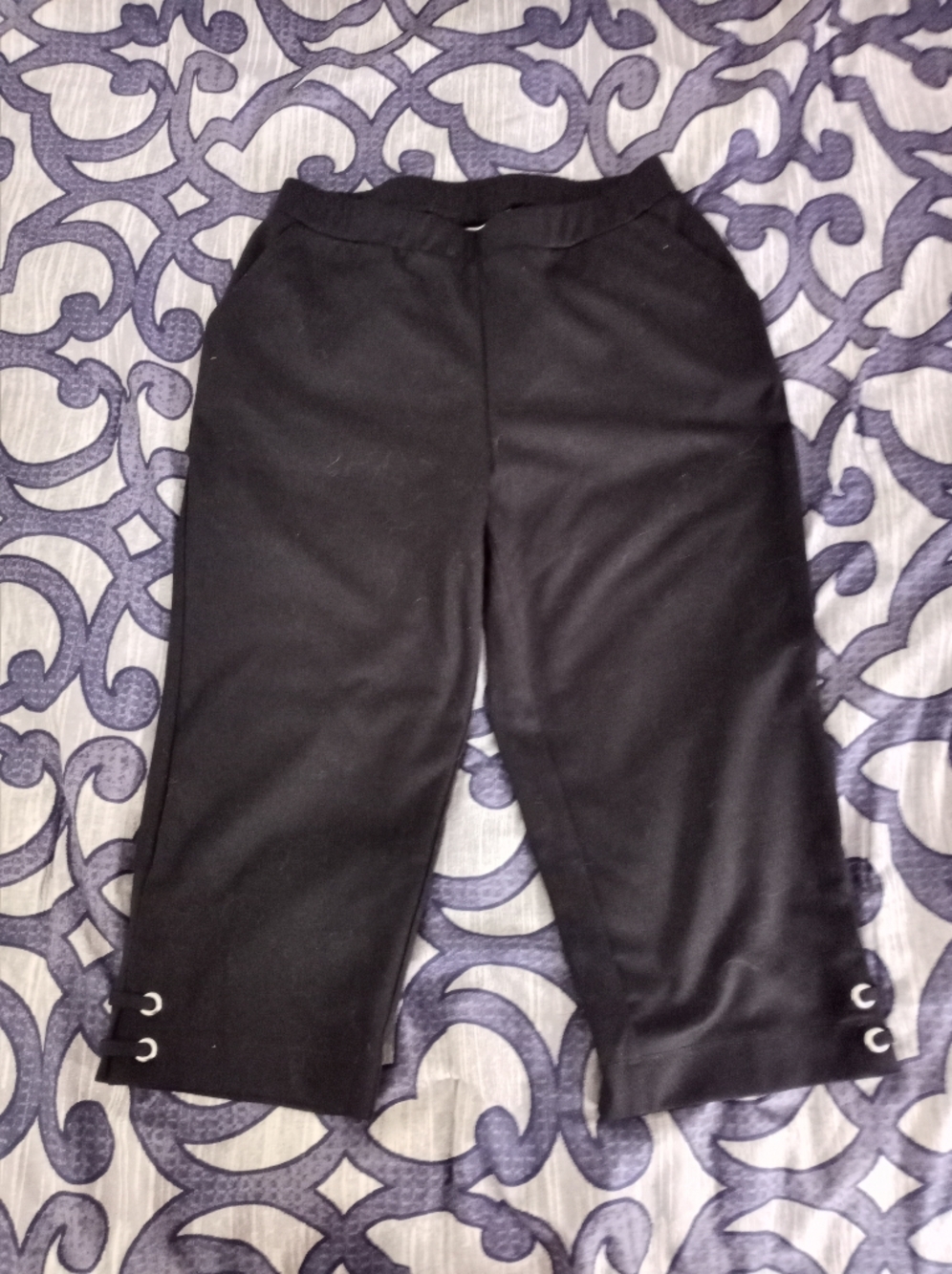 👠NORTHERN TRADITIONS petite Capris👠